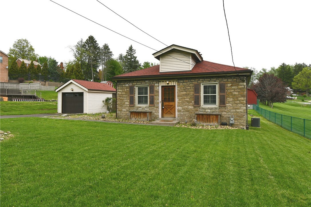4529 Gardenville Rd  Baldwin Boro PA 15236 photo