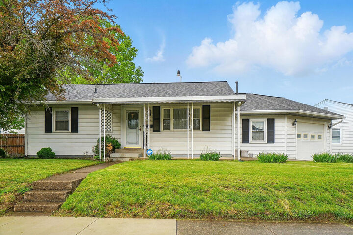 900 Barker Drive  Springfield OH 45505 photo