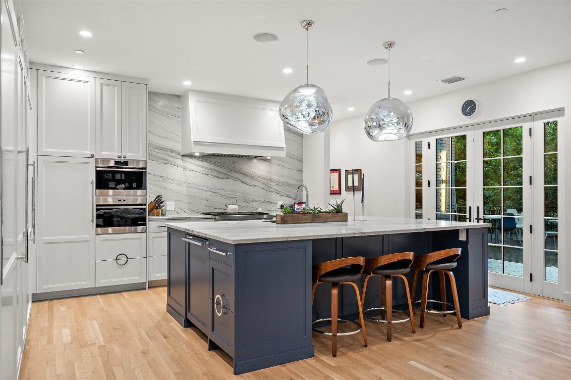 Property Photo: 4203 Balcones Drive TX 78731