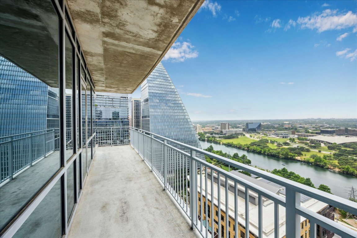 Property Photo: 222 West Avenue 2401 TX 78701