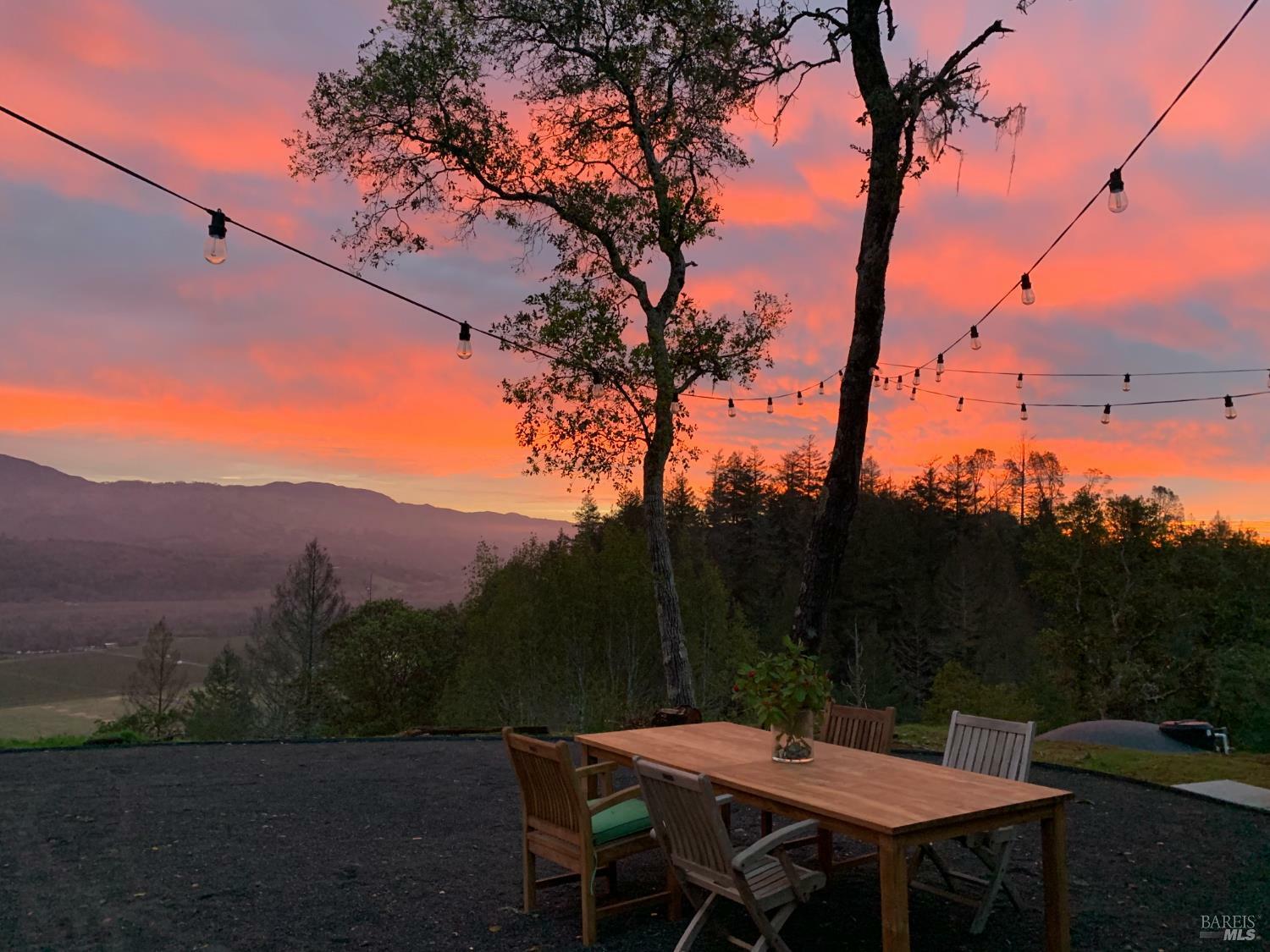 22855 Chianti Road  Geyserville CA 95441 photo
