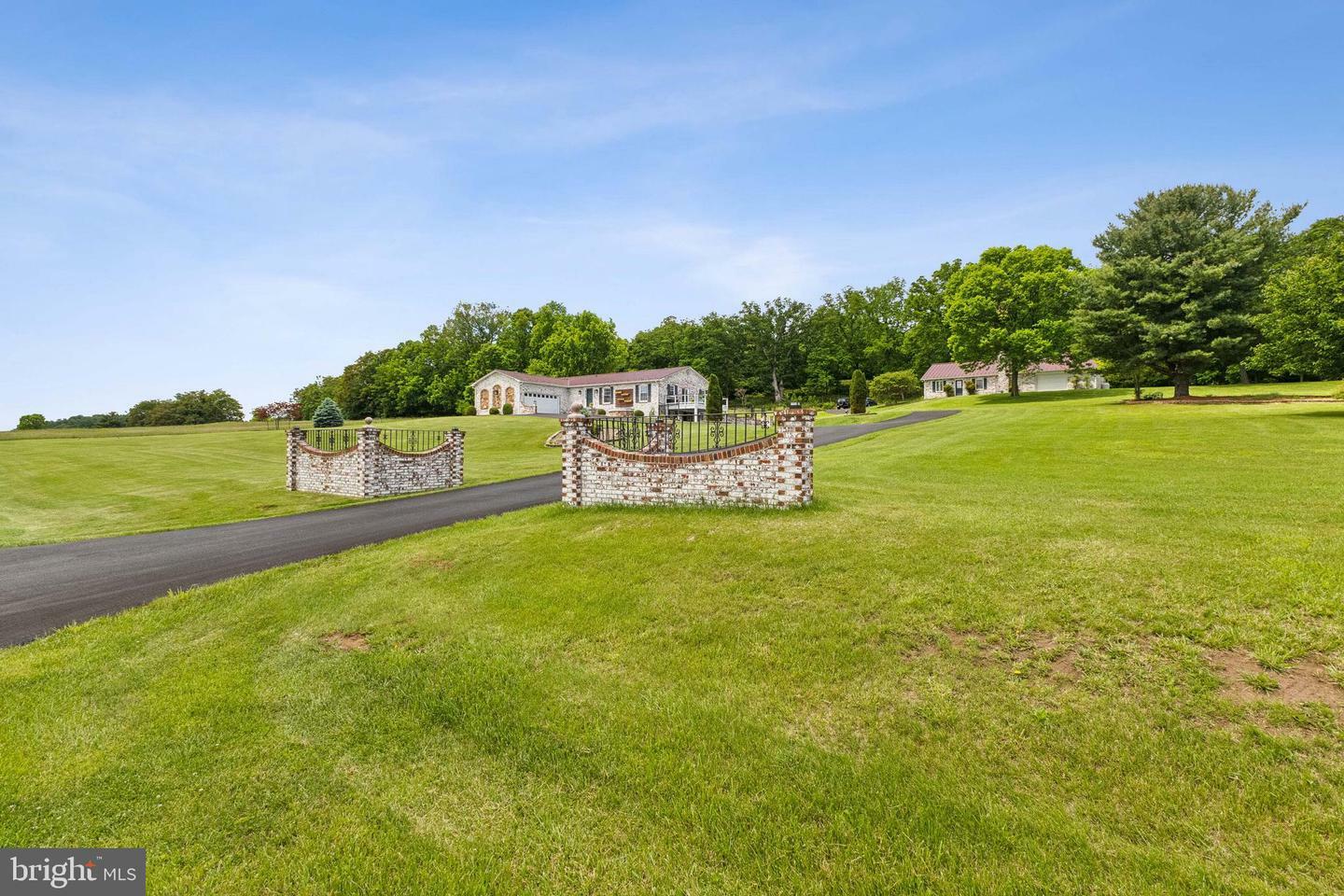 Property Photo: 373 Greenfield Drive VA 22603