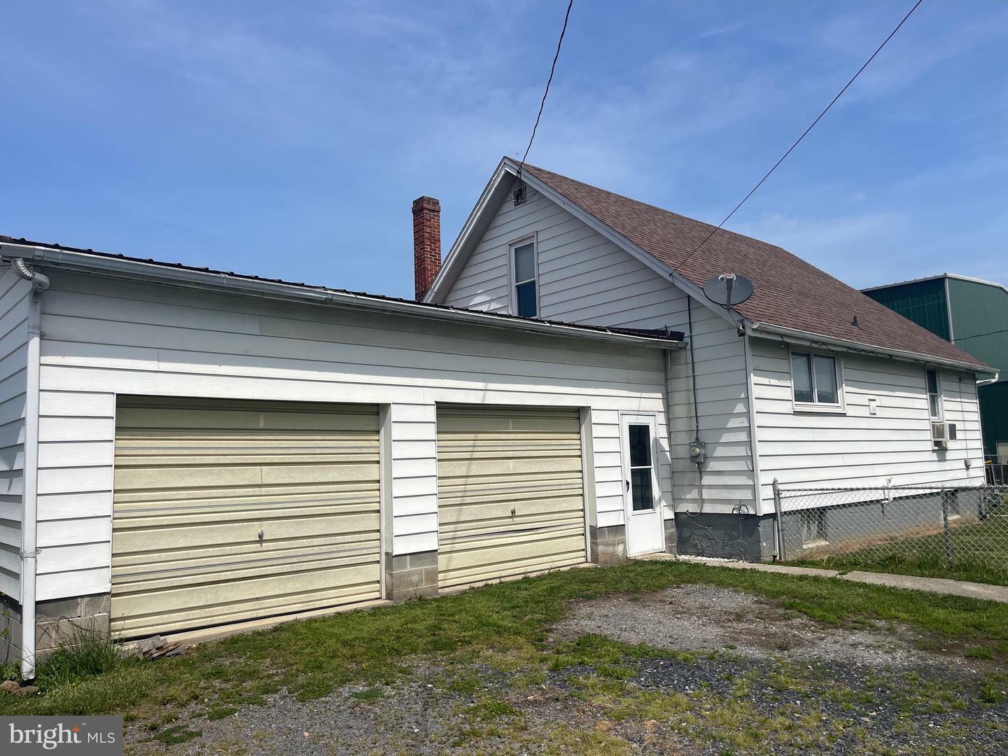Property Photo: 111 W Mary St MD 21502
