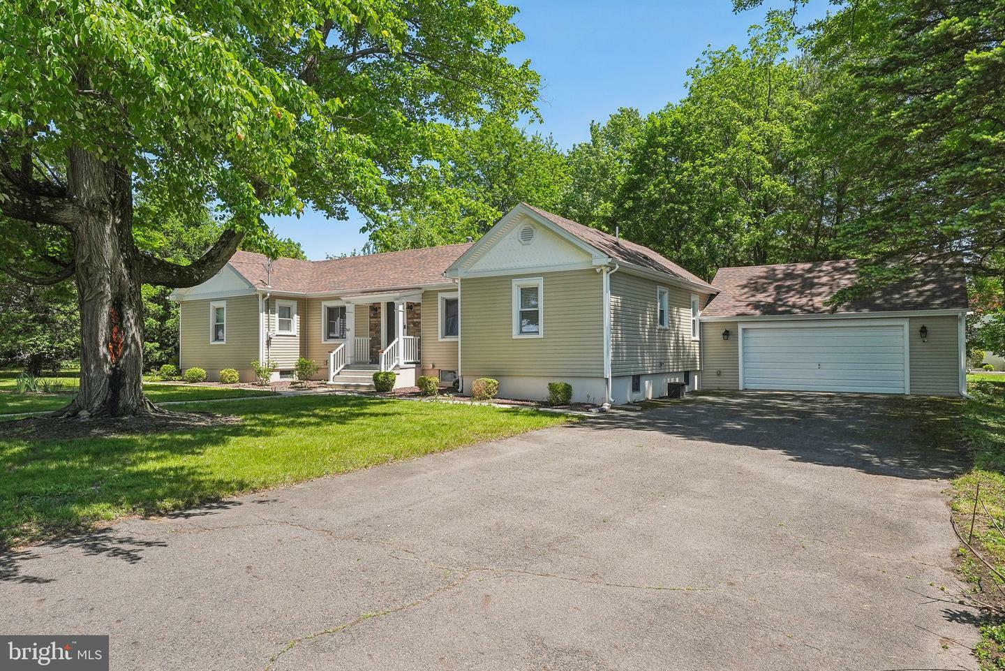 Property Photo: 562 Washington Avenue NJ 08628