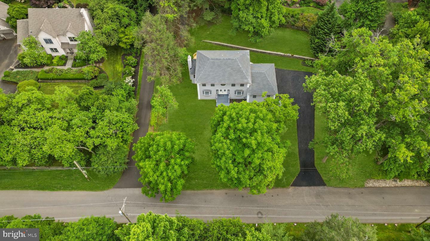 Property Photo: 918 Andorra Road PA 19444