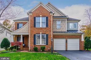 Property Photo: 18967 Rocky Creek Drive VA 20176