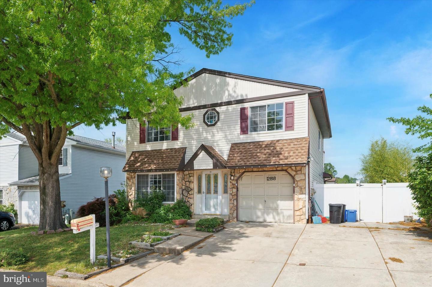 12818 Galdi Lane  Philadelphia PA 19154 photo