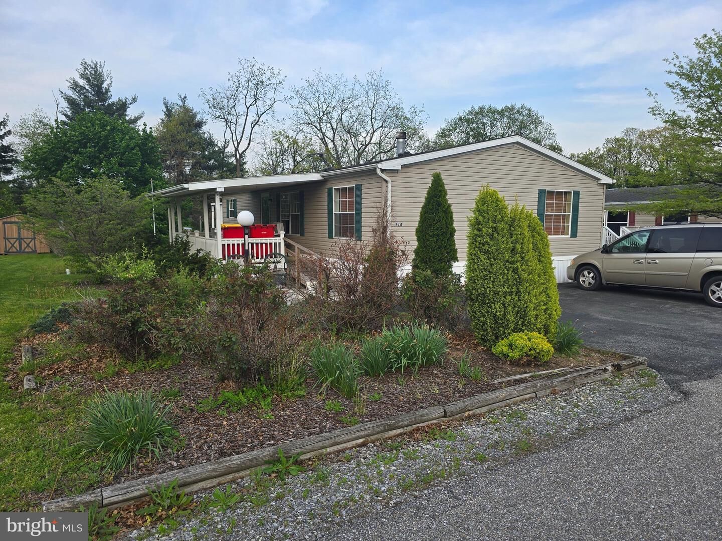 Property Photo: 114 Country View Estate PA 17241