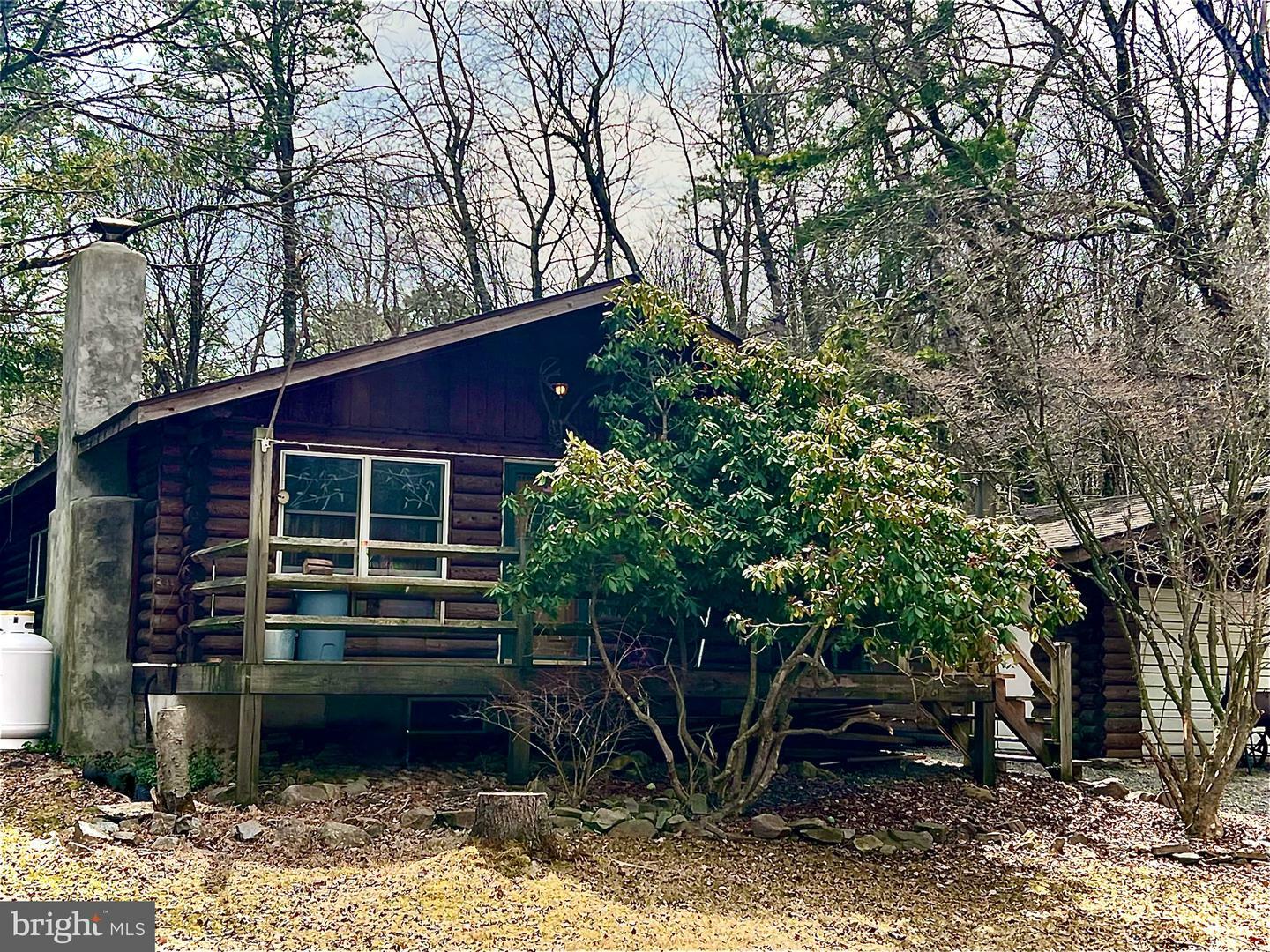 Property Photo: 90 Masters Trail PA 18210