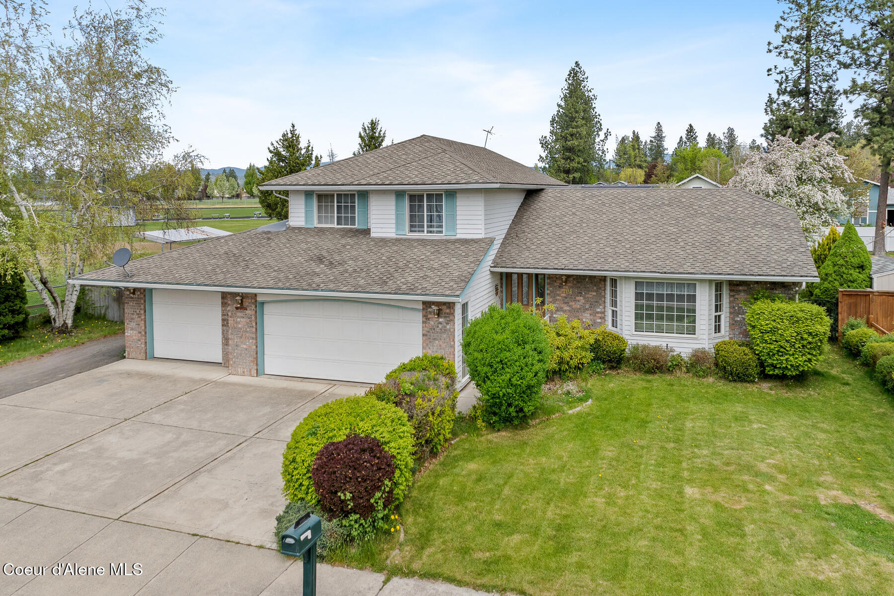 404 W 18th Ave  Post Falls ID 83854 photo