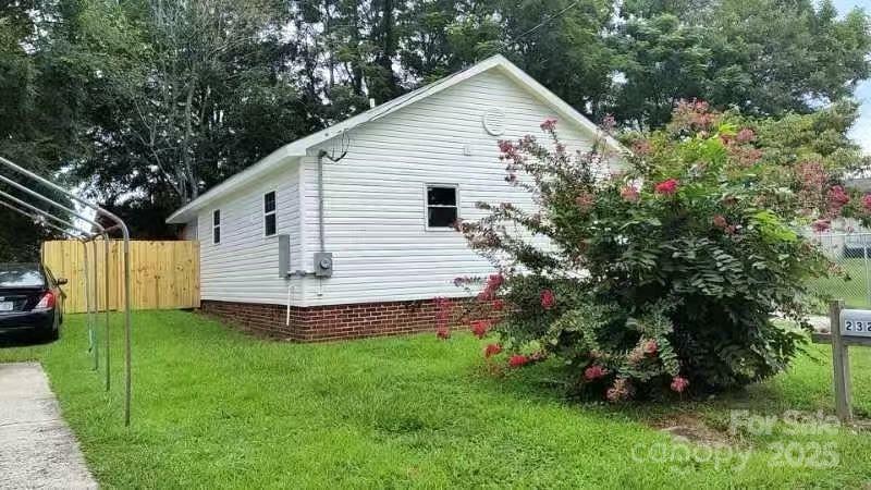 Property Photo: 2328 Milton Avenue NC 28052