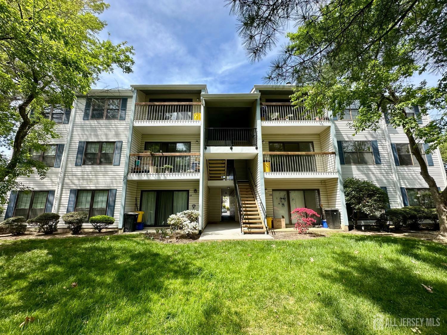 Property Photo: 319 Bromley Place NJ 08816