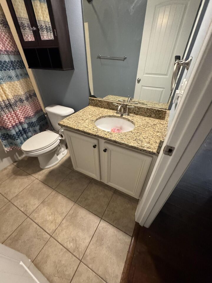 Property Photo:  897 Cocobolo Drive  FL 32459 