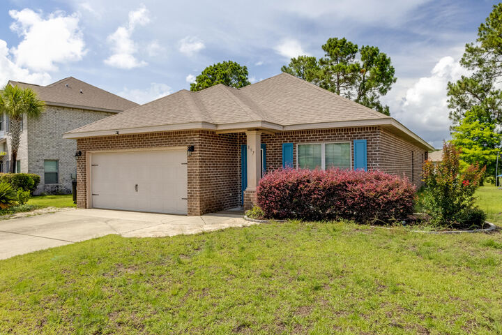 Property Photo: 897 Cocobolo Drive FL 32459