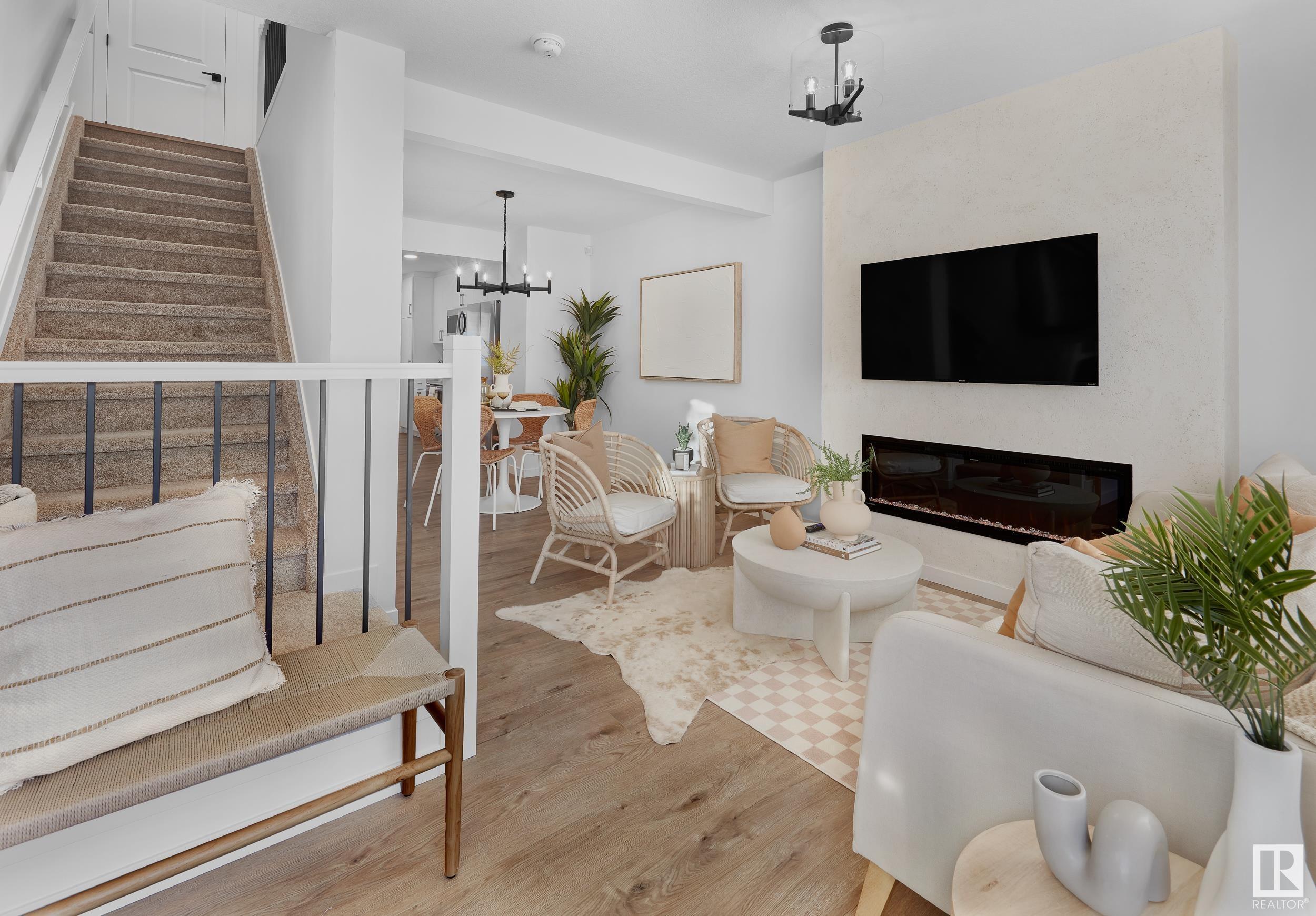 Property Photo: 531 Merlin Landing NW 43 AB T5S 0L9