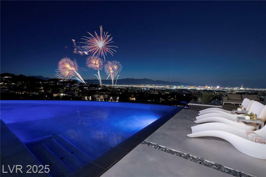 621 Majestic Rim Drive  Henderson NV 89012 photo