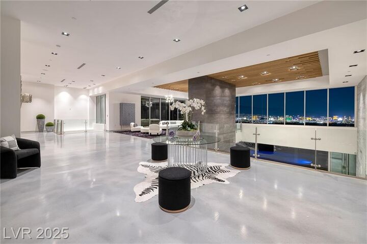 621 Majestic Rim Drive  Henderson NV 89012 photo