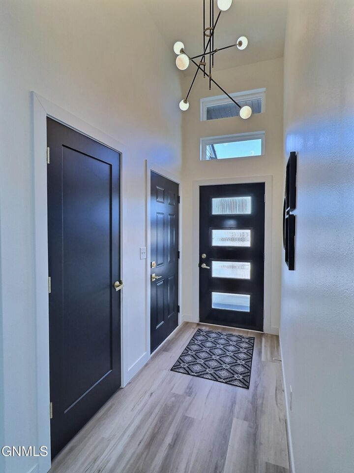 Property Photo:  1008 Beretta Street NW  ND 58554 