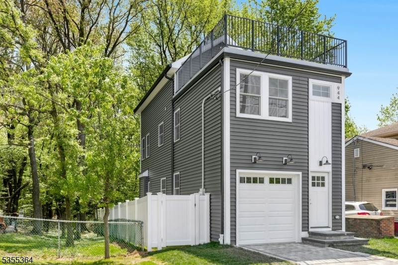 944 Orange Ave  Cranford Twp. NJ 07016 photo