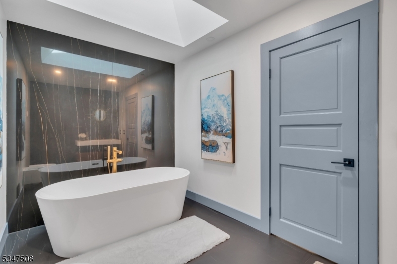 Property Photo: 792 Partridge Dr NJ 08807