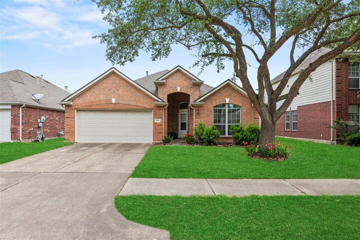 Property Photo: 19814 Wren Forest Lane TX 77084