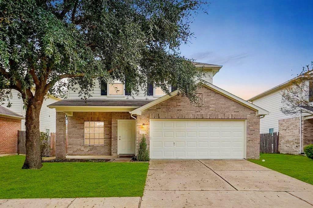 Property Photo: 6639 Stonecross Creek Lane TX 77449