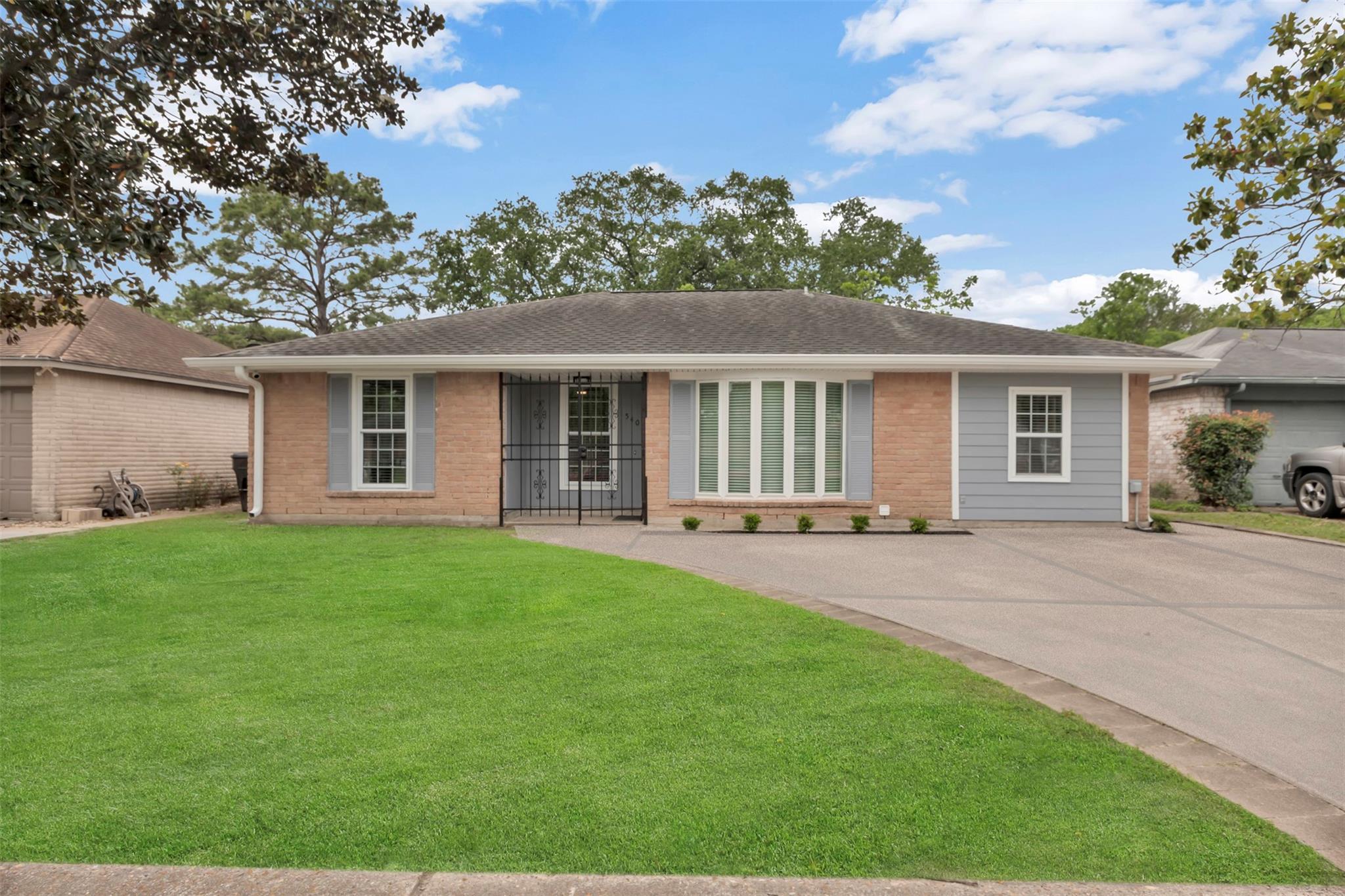 Property Photo:  15407 La Jolla Lane  TX 77060 