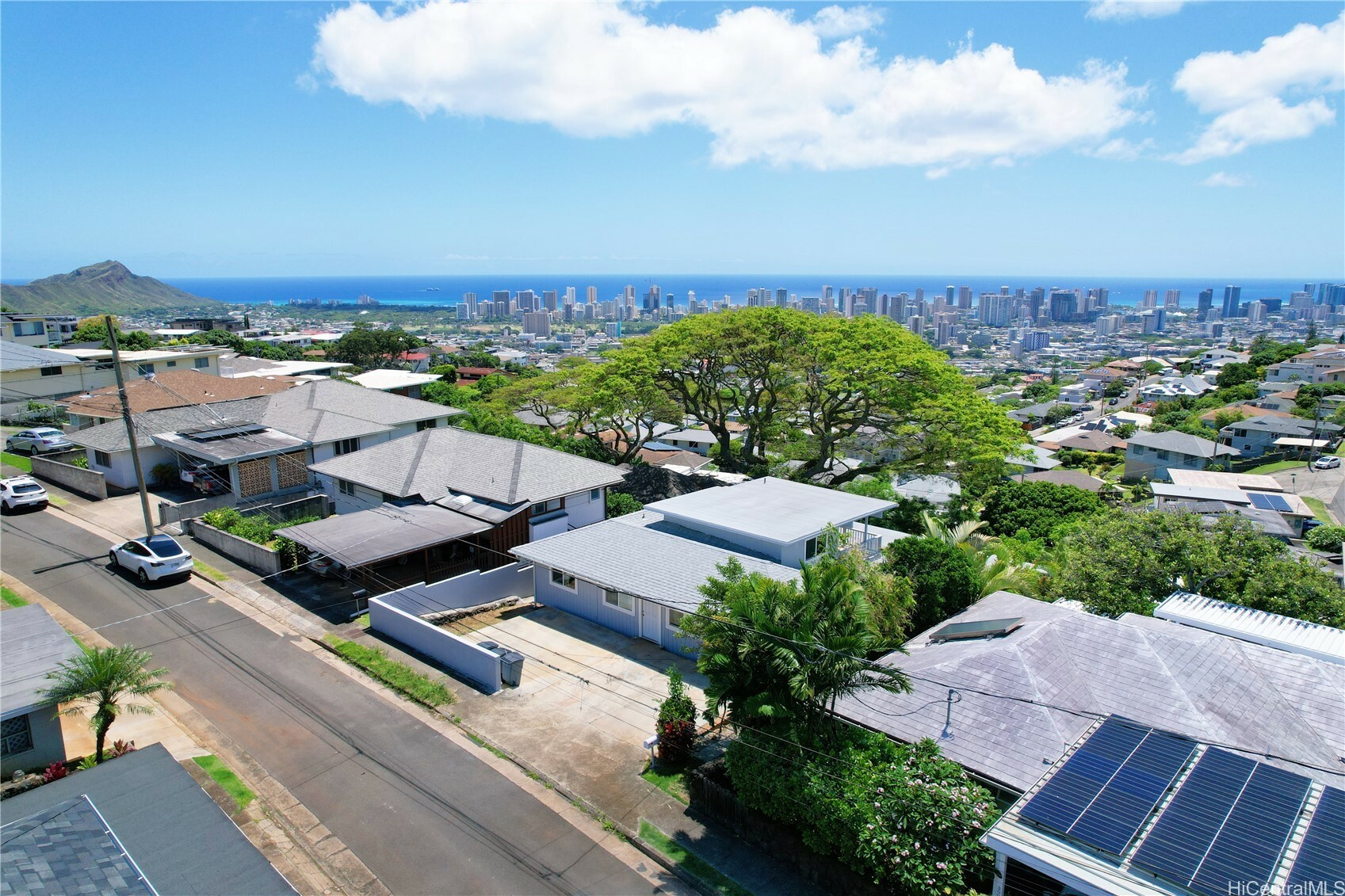 Property Photo: 3015 Alencastre Place HI 96816