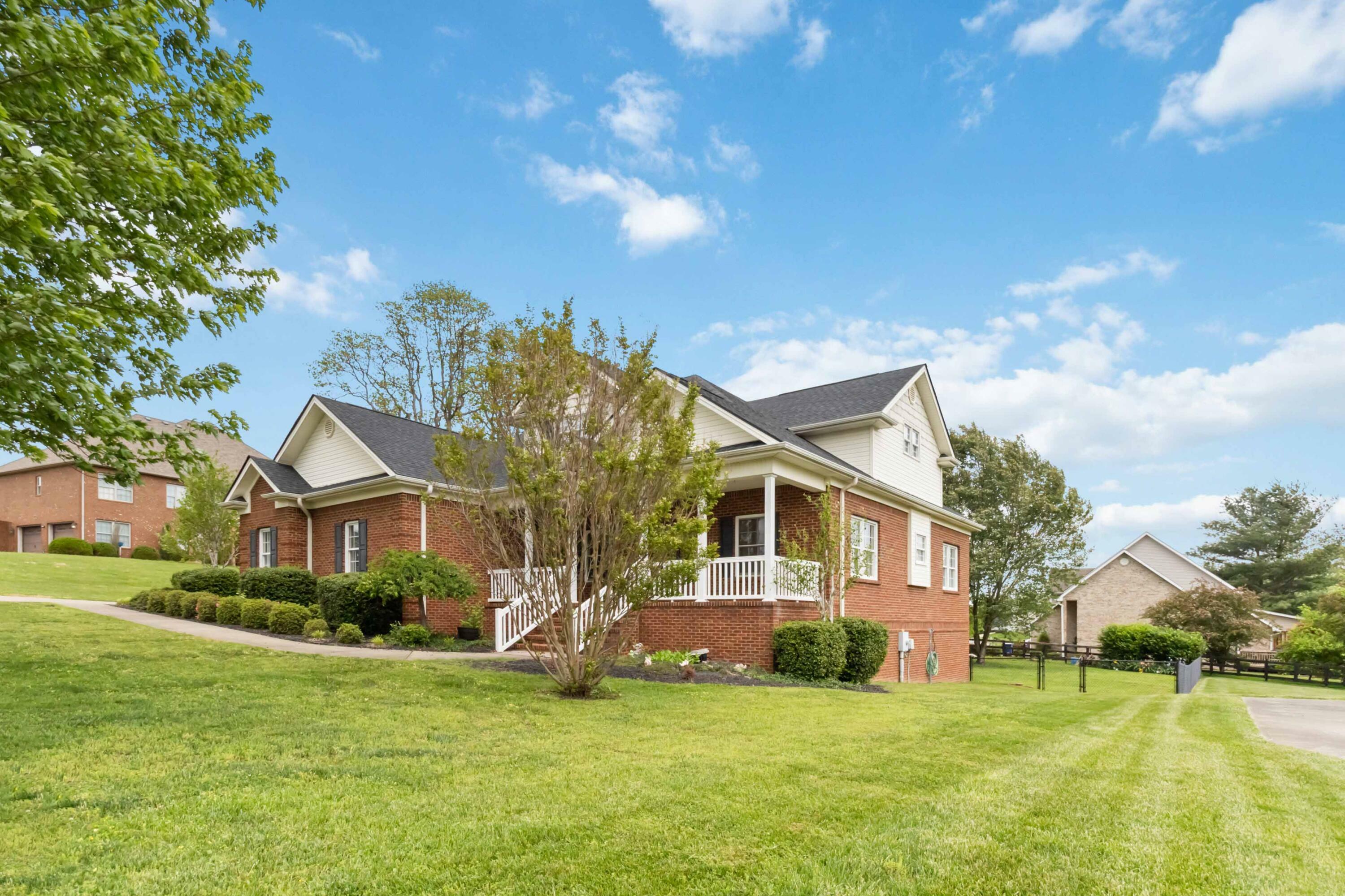 Property Photo: 182 Clear Lake Drive KY 42503