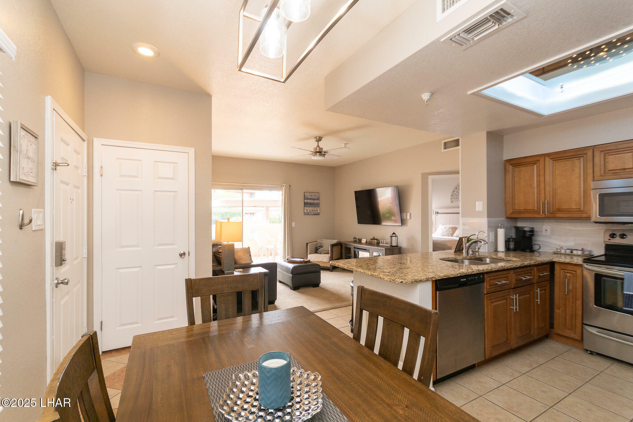Property Photo: 1650 Smoketree Ave 119 AZ 86403