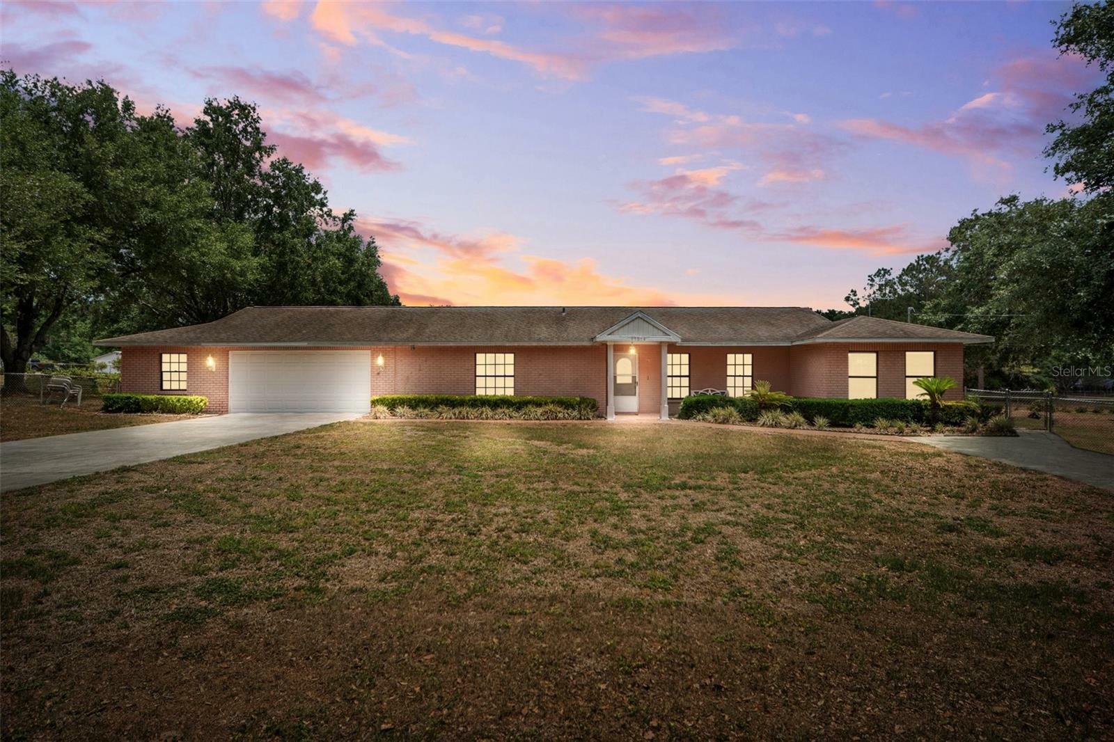 Property Photo: 11514 Sun Road FL 33525