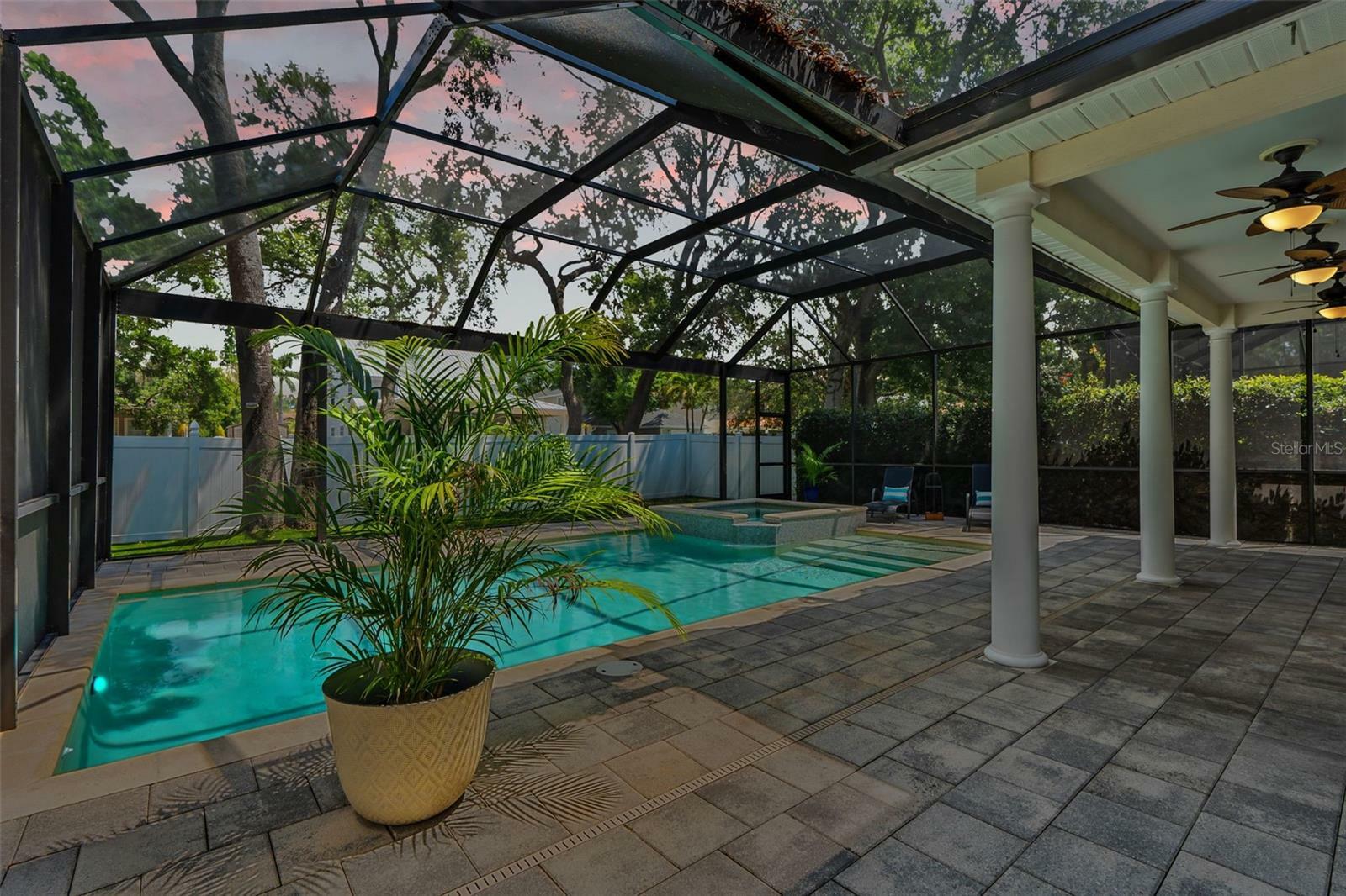 Property Photo:  3117 W Knights Avenue  FL 33611 