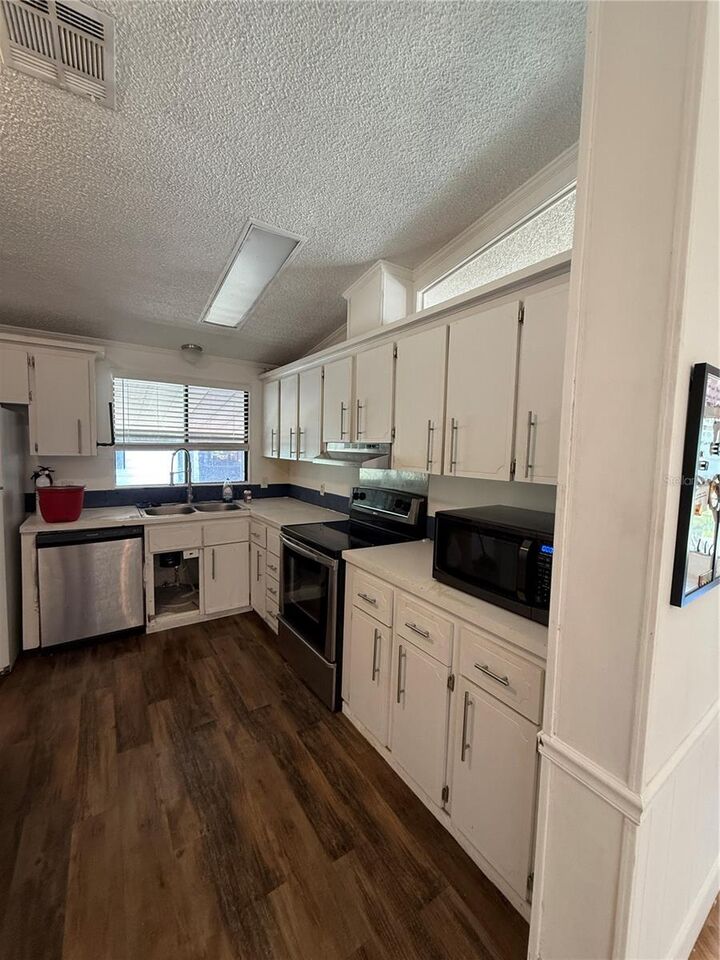 Property Photo:  121 Maple Drive  FL 32713 
