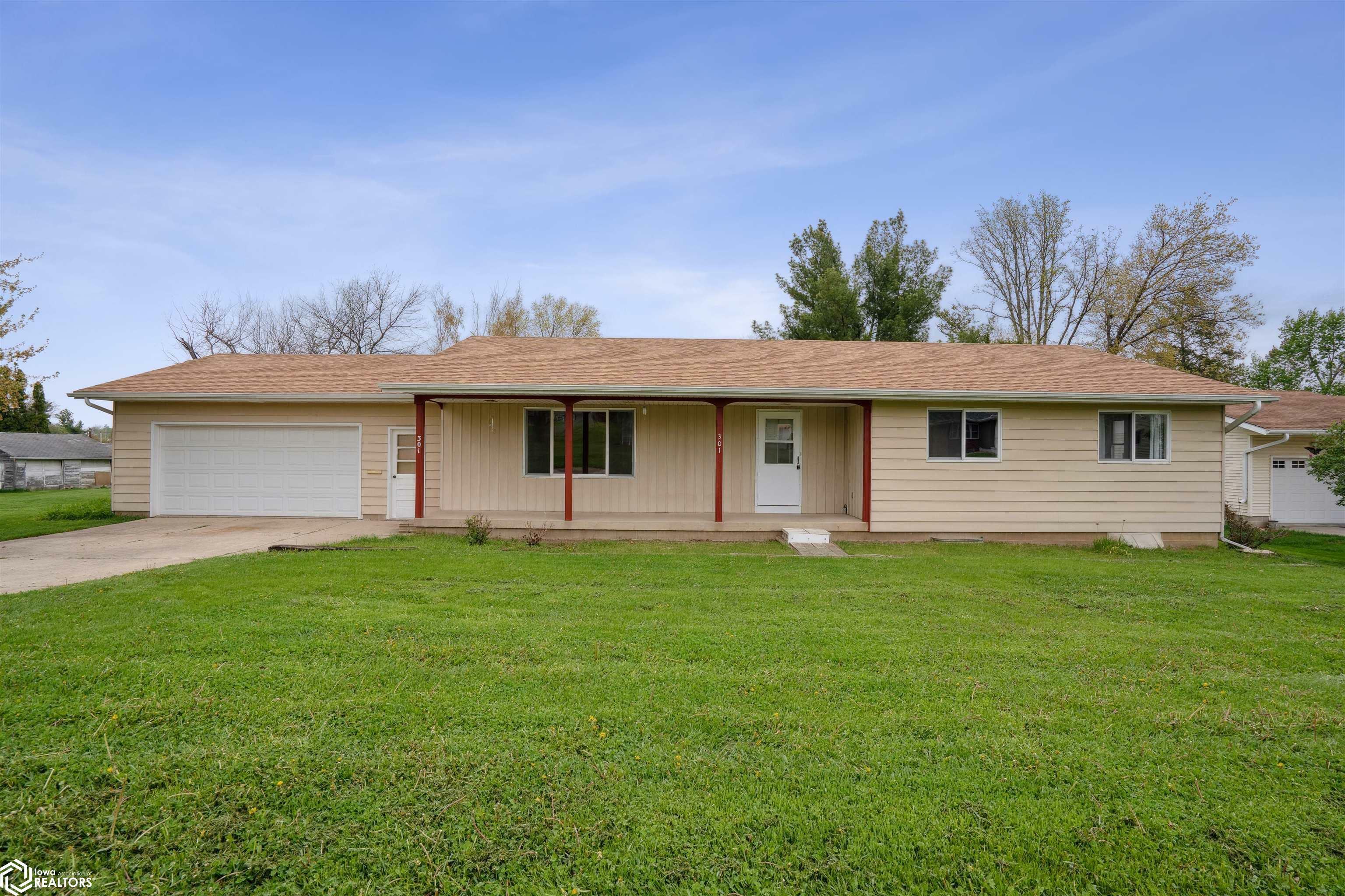 Property Photo:  301 W South Street  IA 50158 