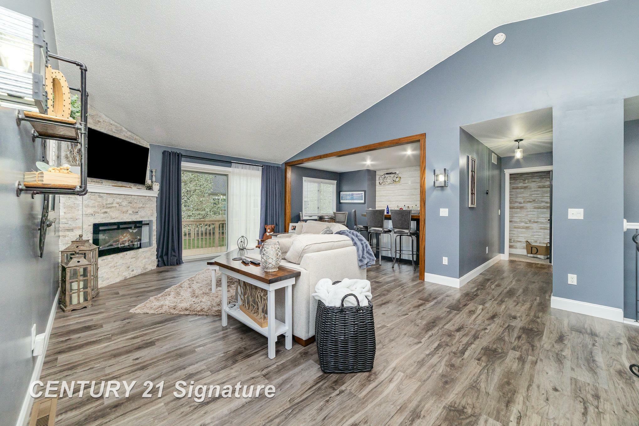 Property Photo: 6 W Mallard Cove Drive MI 48603