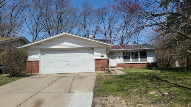Property Photo: 3306 Hazel Lane IL 60429