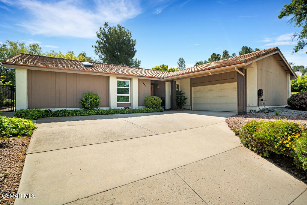 Property Photo:  1443 Briarglen Avenue  CA 91361 