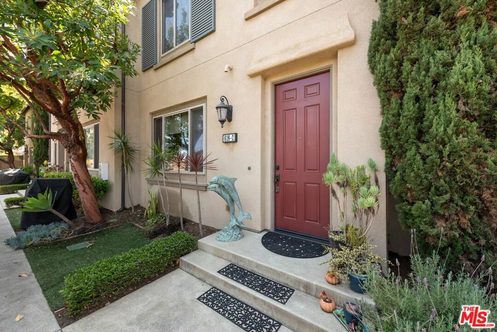 616 W Imperial Avenue 2  El Segundo CA 90245 photo