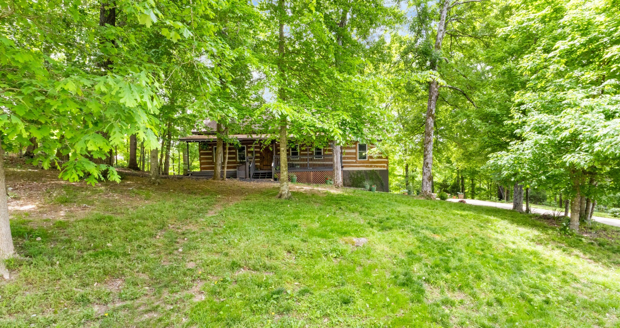 Property Photo: 460 Seven Springs Rd TN 37043