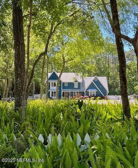 Property Photo: 11760 Woodside Lane FL 32223