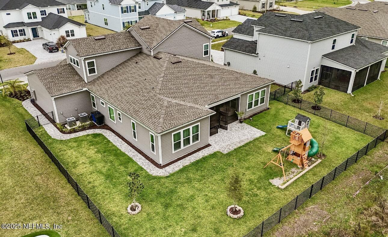Property Photo: 462 Hillendale Circle FL 32259