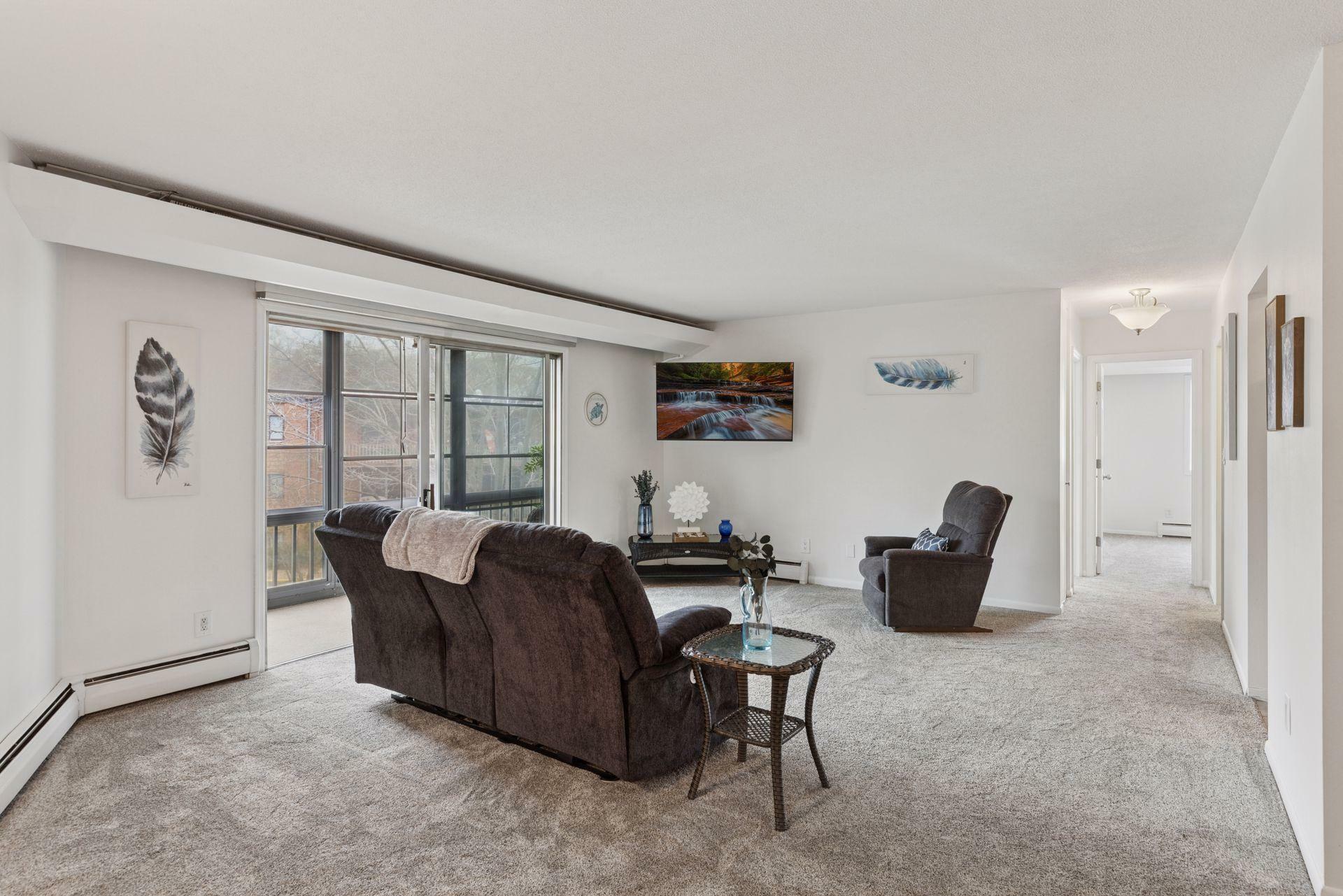 Property Photo: 5410 Three Points Boulevard 435 MN 55364