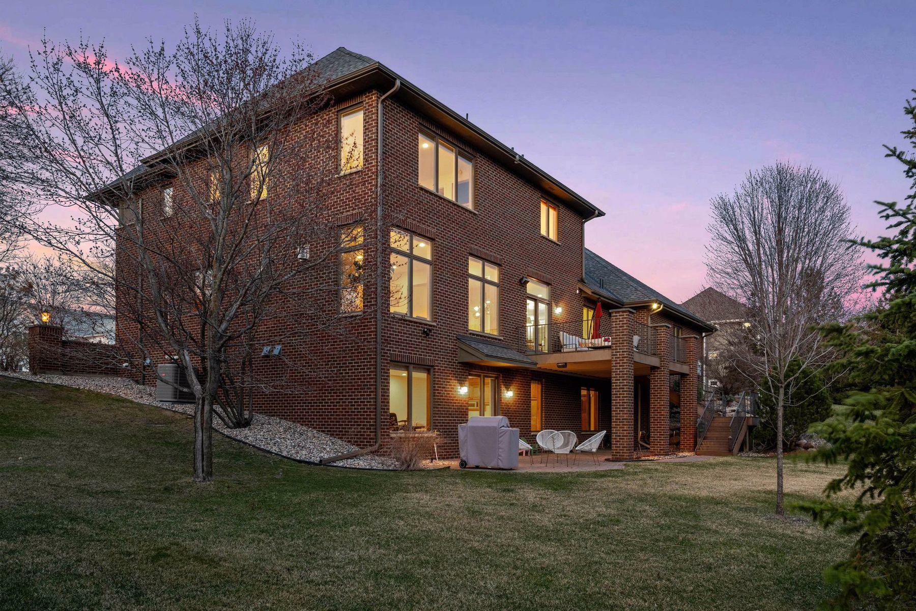 Property Photo: 5170 Kelsey Terrace MN 55436