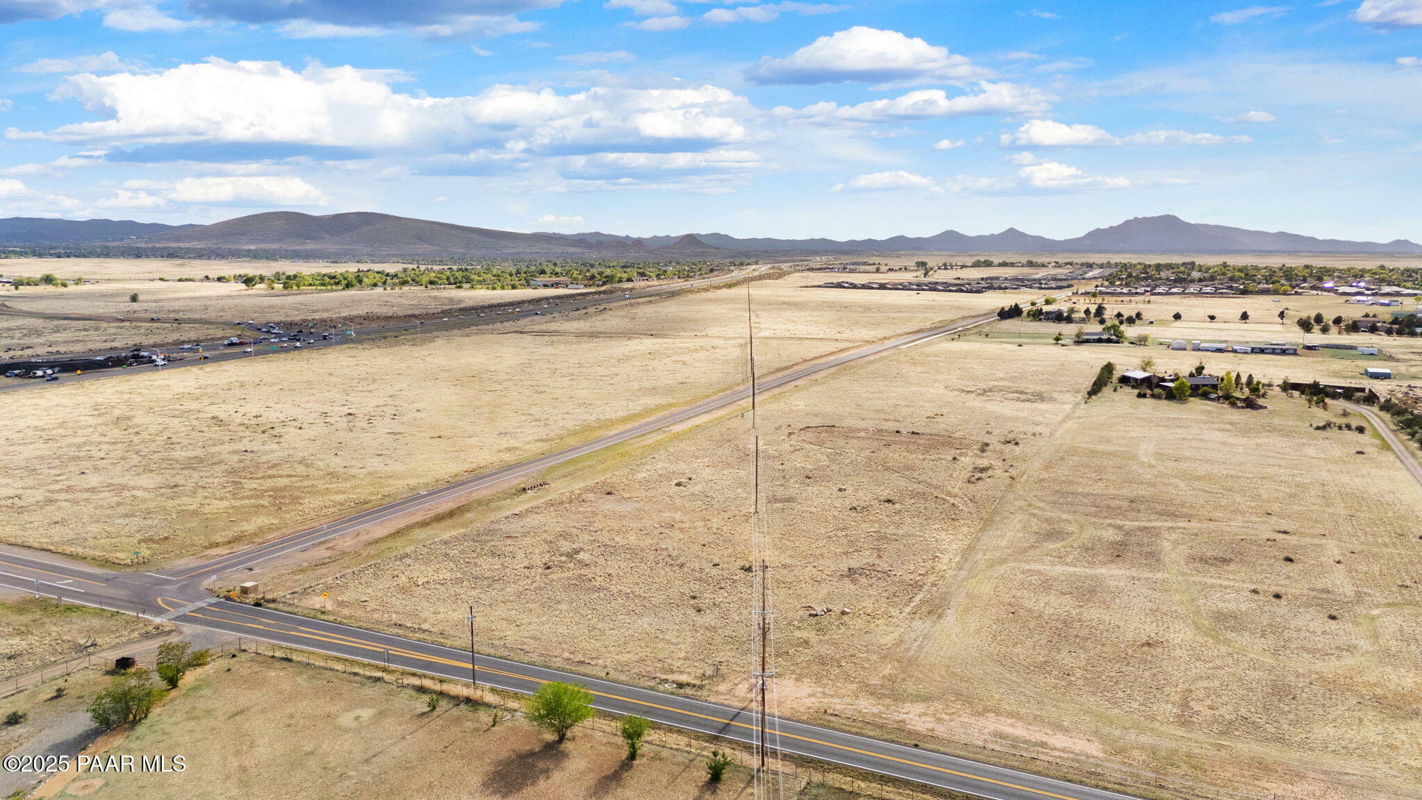 Property Photo: 7080 N Coyote Springs Road AZ 86315