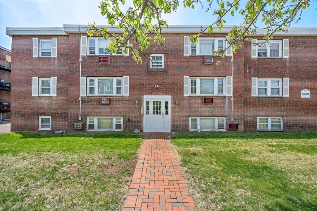 Property Photo:  141 Willlard Street 12  MA 02169 