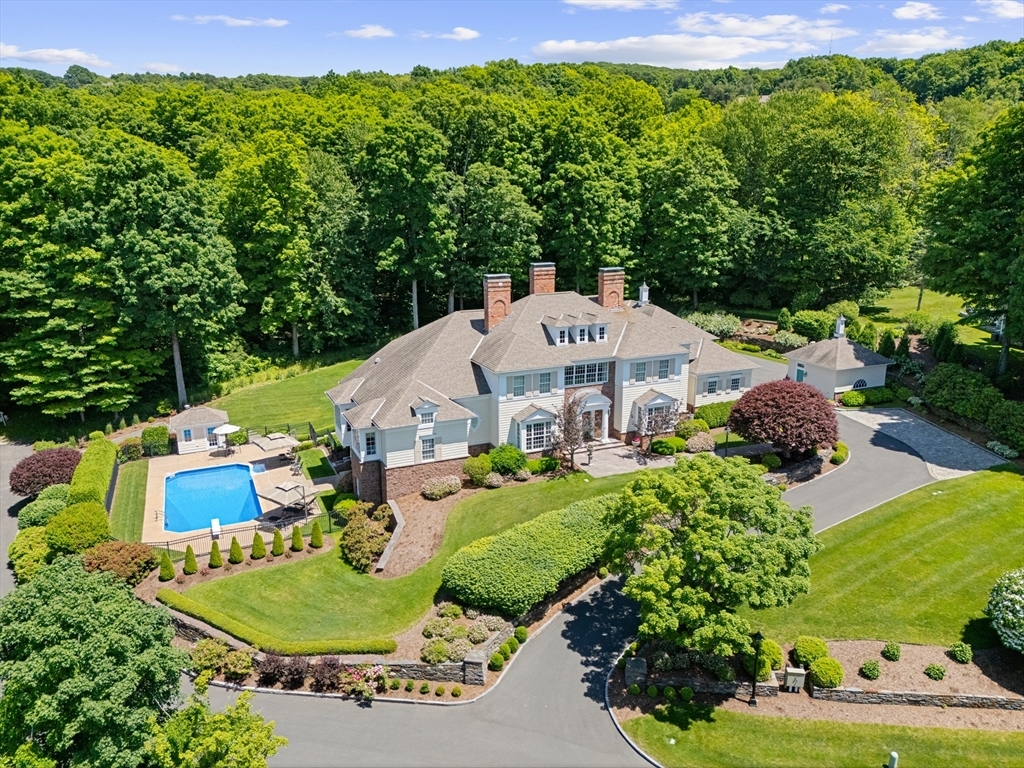 Property Photo: 6 Hilltop Park MA 01095