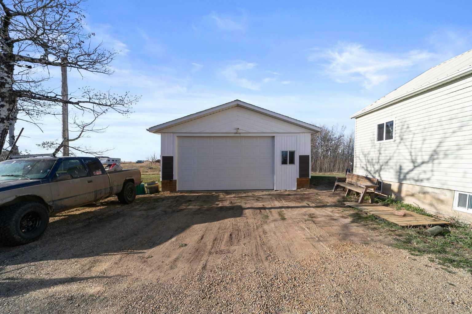 Property Photo:  39218 Highway 36  AB T0C 0X0 