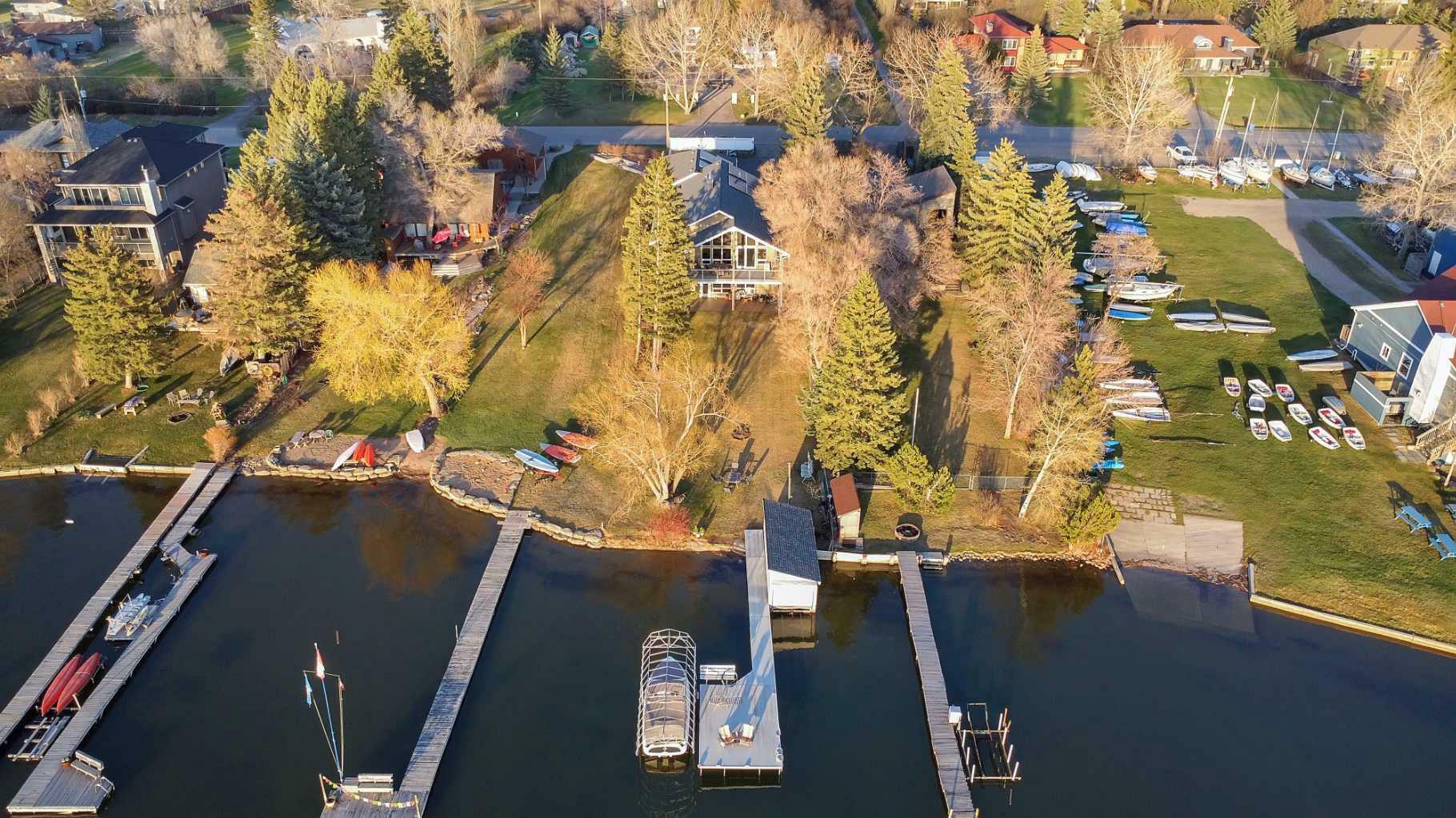 Property Photo: 627 East Chestermere Drive AB T1X 1A4