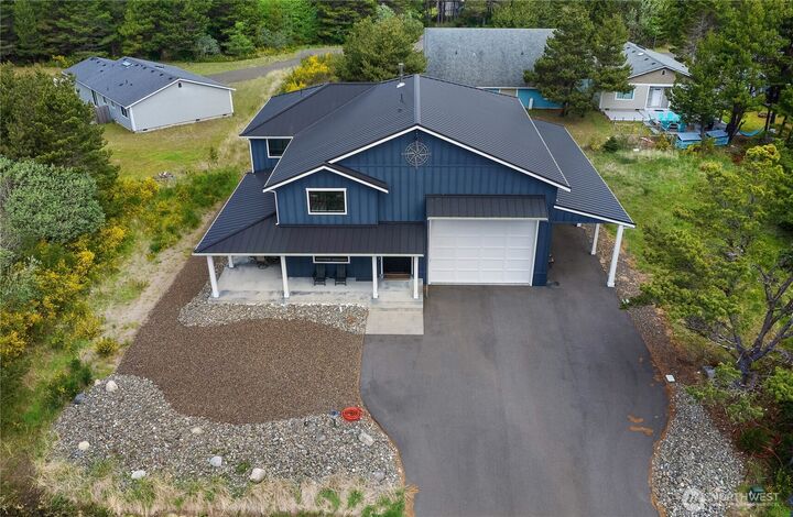 Property Photo:  1210  Hancock Avenue  WA 98595 