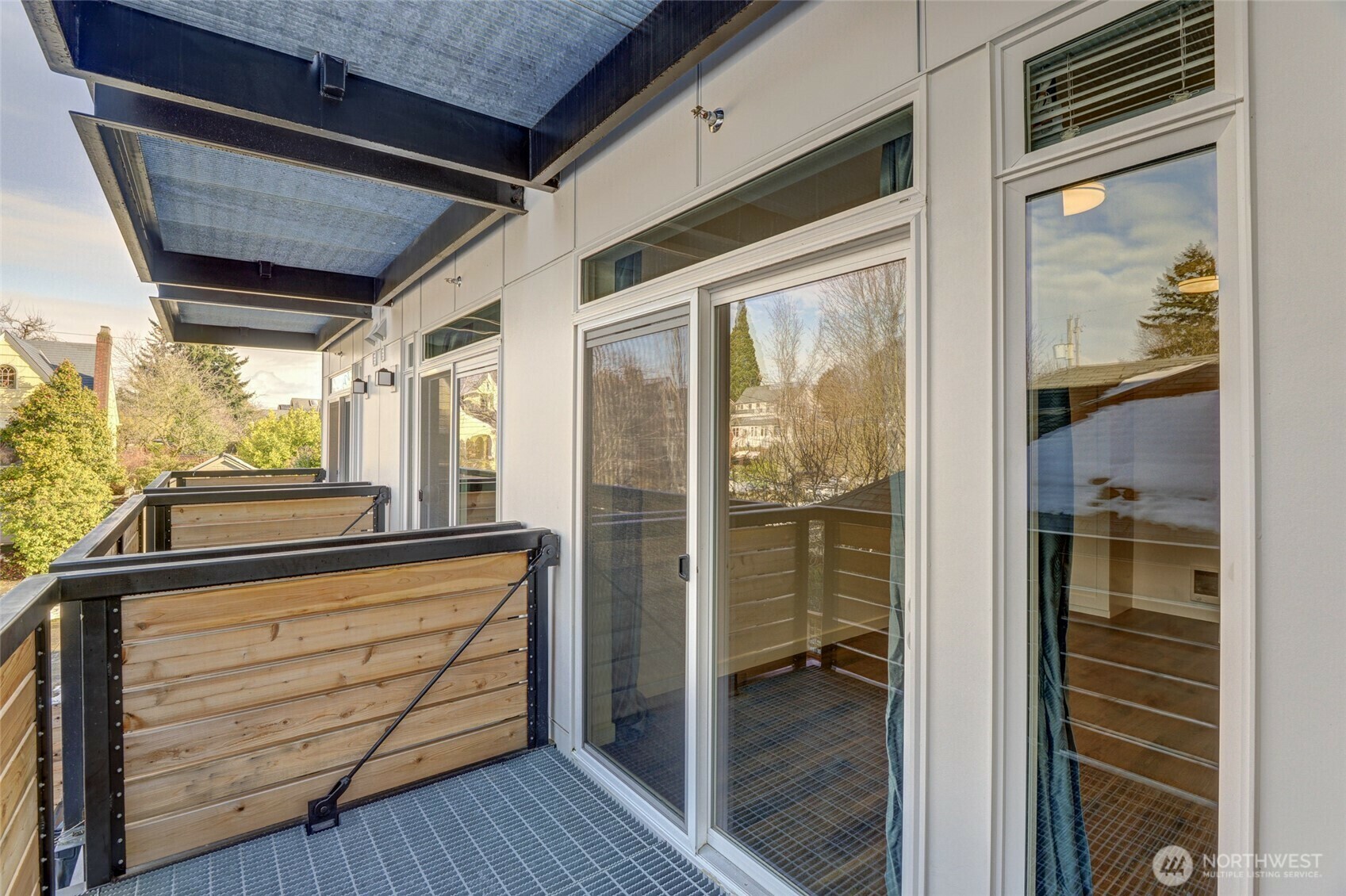 Property Photo: 2508 N 50th Street WA 98103